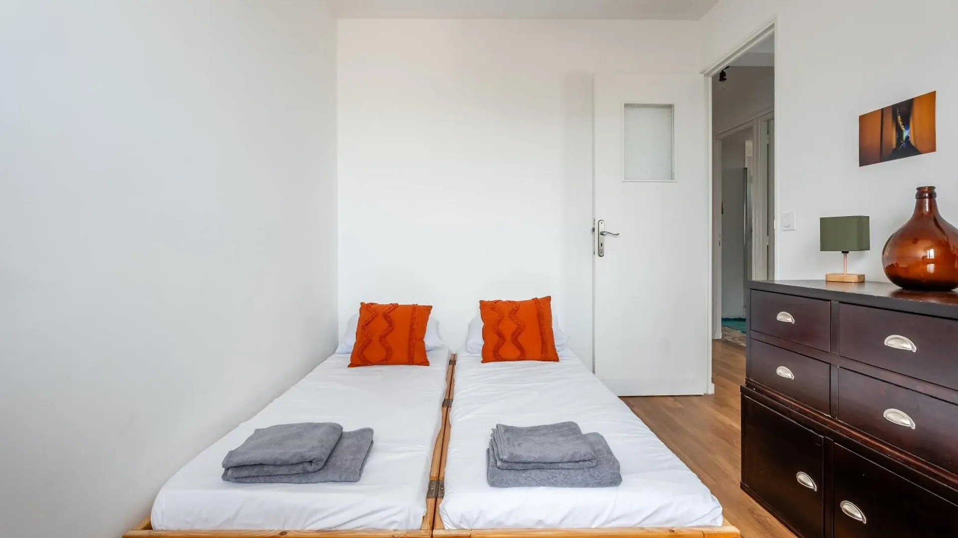 Apartment With Large Terrace And Panoramic View - 2 Bedrooms, Marseille France